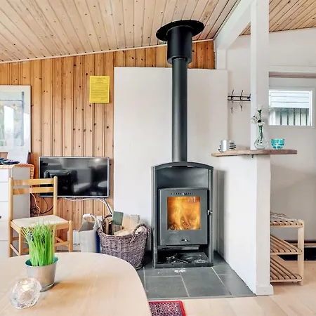 Joosua - 400m From The Sea By Interhome