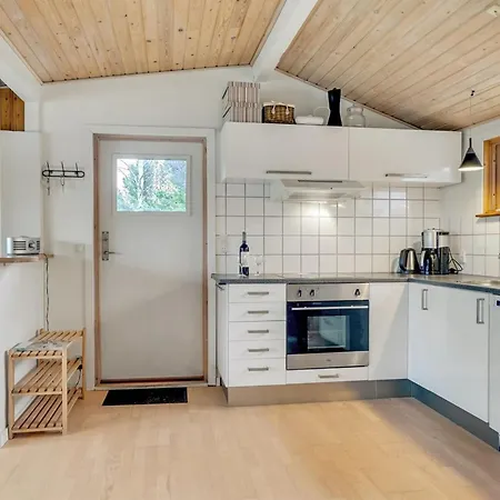 Ferienhaus Joosua - 400m From The Sea By Interhome *